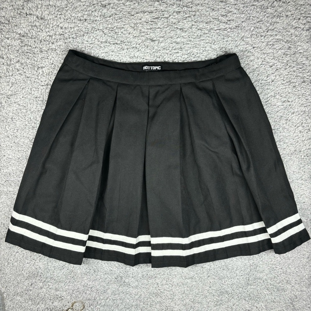 Hot Topic Skirt Womens Large Pleated Skate Skater Style Grunge Cheerleader Midi